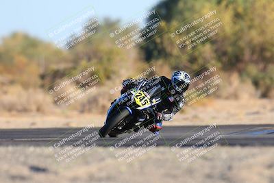 media/Dec-07-2024-CVMA (Sat) [[21c5f1ef85]]/Race 11-Amateur Supersport Open/